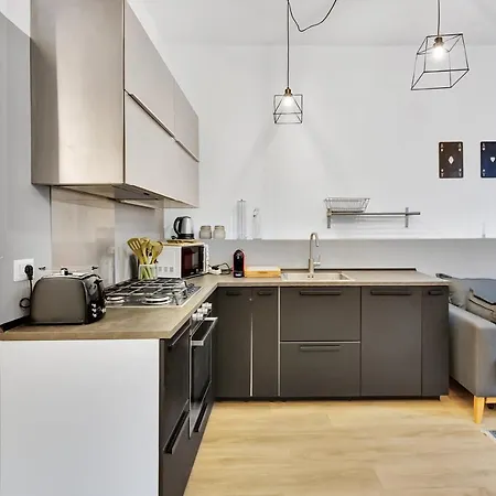 Monza 10 - Affitti Brevi Italia Apartment *